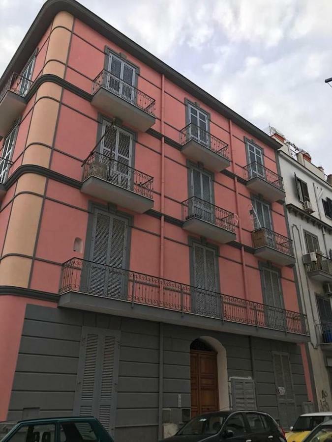 شقة Casa Balo يوتْسْوولْ المظهر الخارجي الصورة